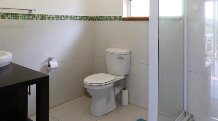 Buccaneers Beach Lodge