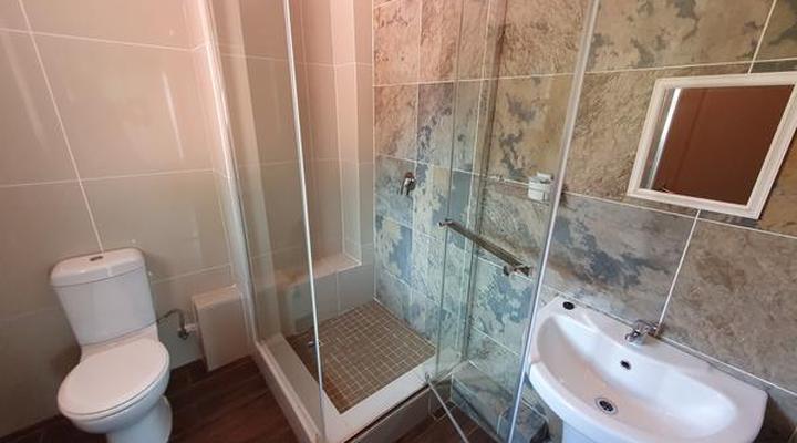 Silverstone Guest House