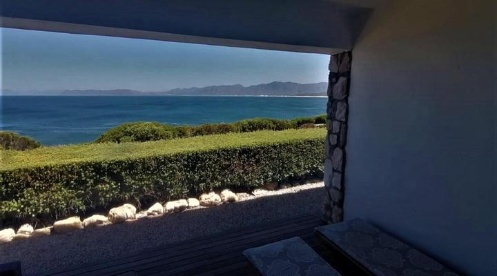 Kleinzee Oceanfront Guest House