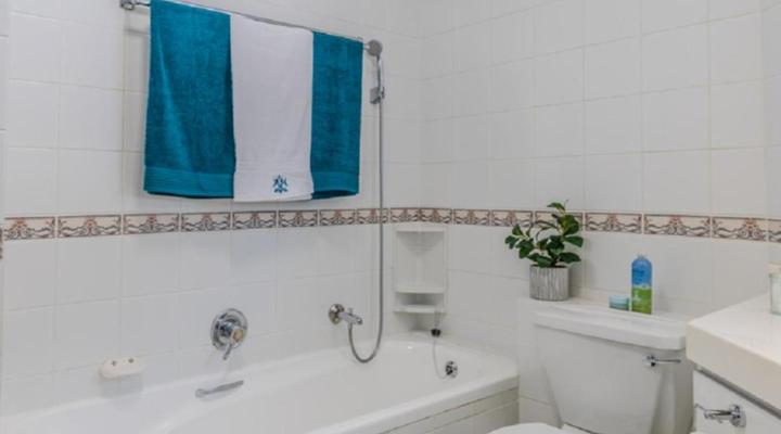 Hermanus - Heart of the Sea