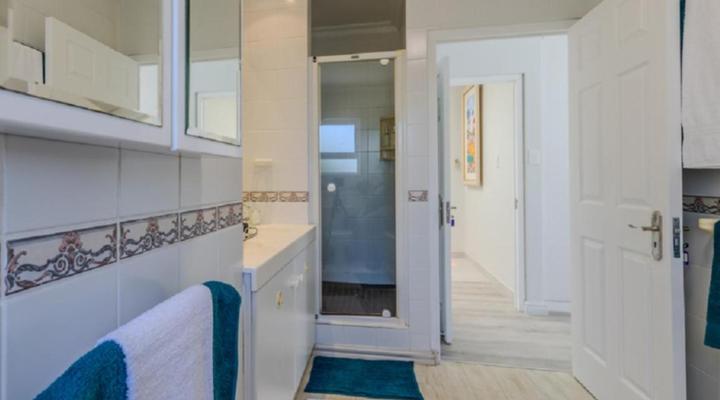 Hermanus - Heart of the Sea