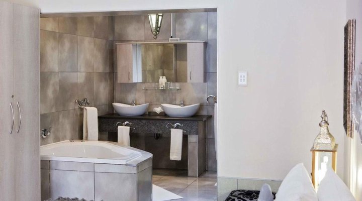 Mantovani Guest House