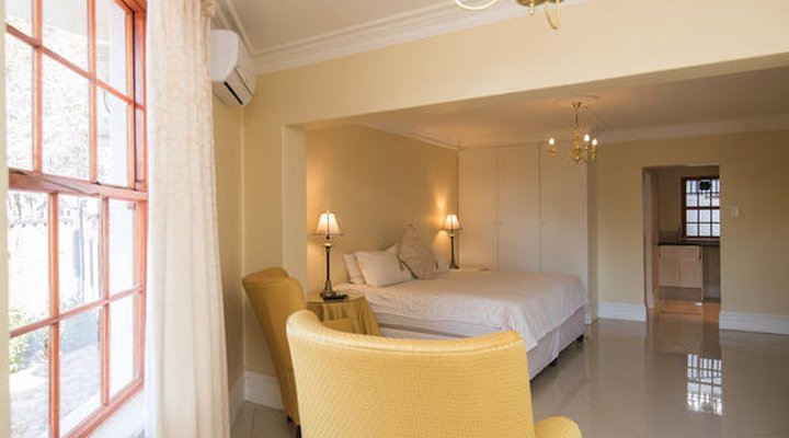 Cricklewood Manor Boutique Hotel