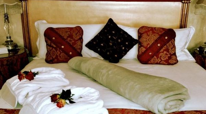 Cricklewood Manor Boutique Hotel