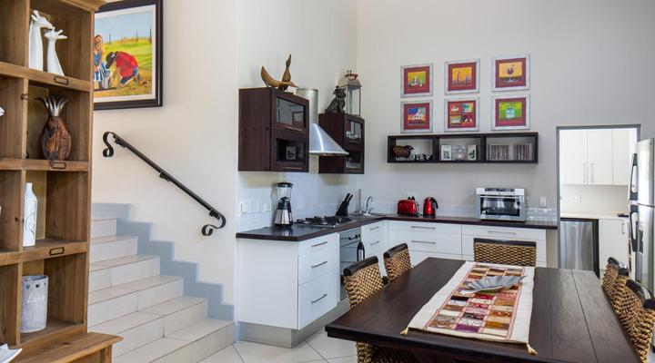 Apple and Spice Guest House