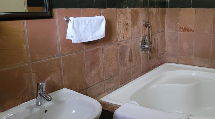 Lush Horizons Game Lodge