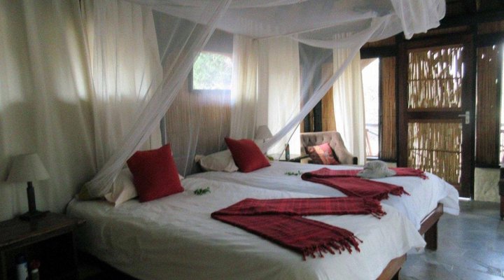 Lianshulu Bush Lodge