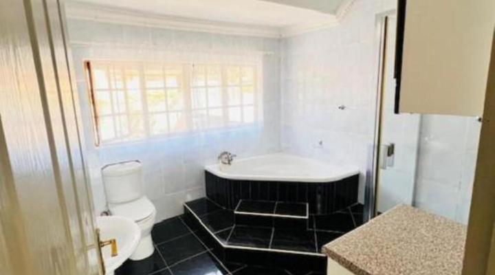 Fourways Guest House