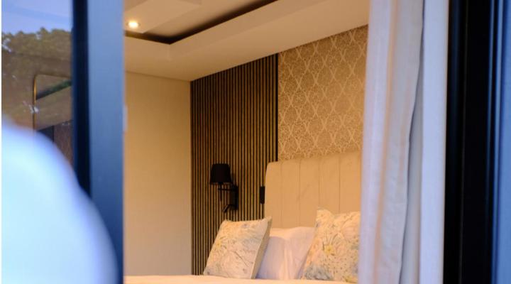 Atrium Boutique Hotel