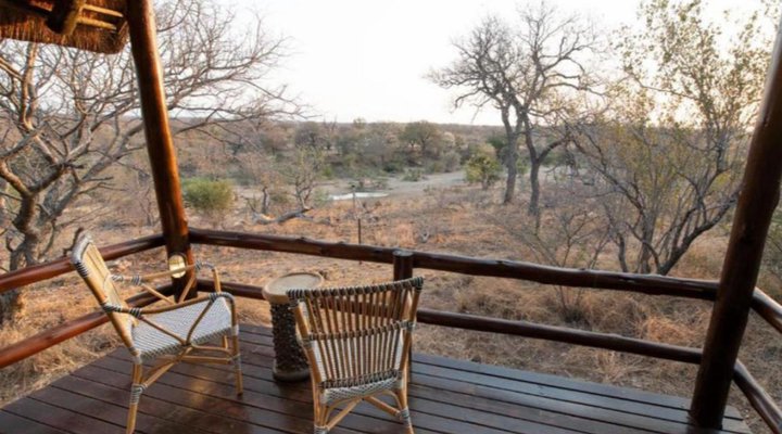 Sausage Tree Safari Camp