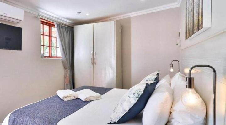 Adderley House Guest Accommodation