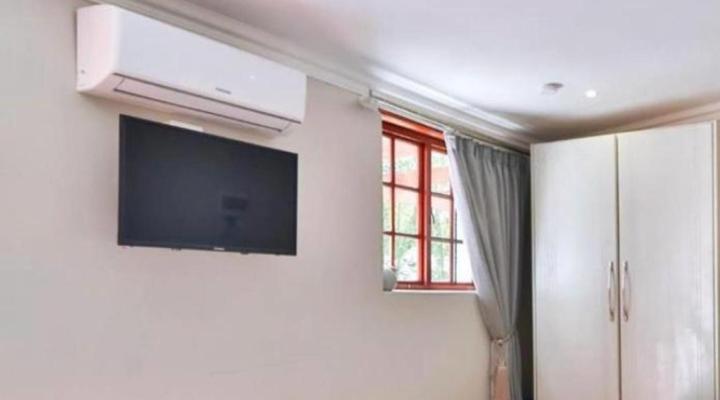 Adderley House Guest Accommodation