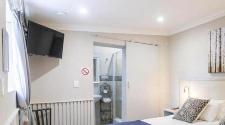 Adderley House Guest Accommodation