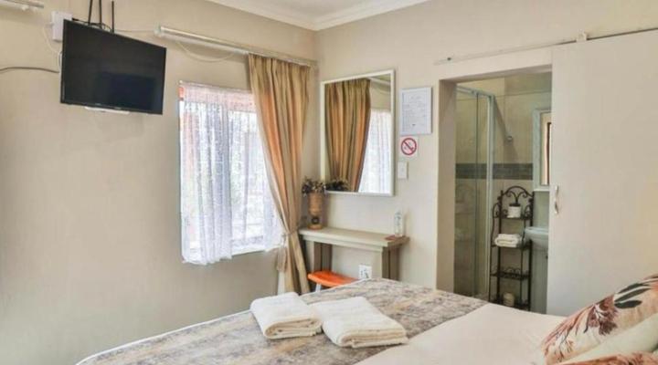 Adderley House Guest Accommodation