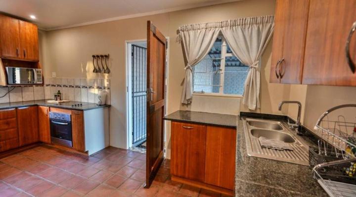 Anna Africa Guest House