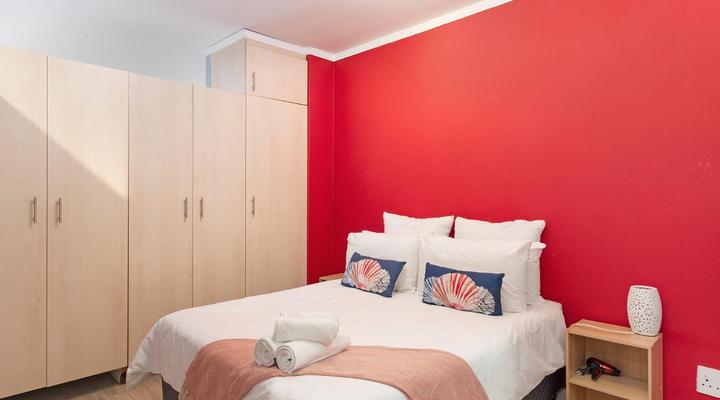 Awesome Stays 815 Four Seasons