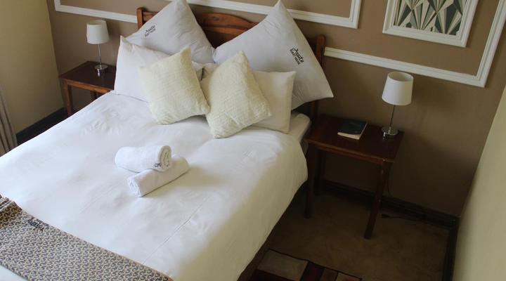 Asante Guesthouse and Restaurant