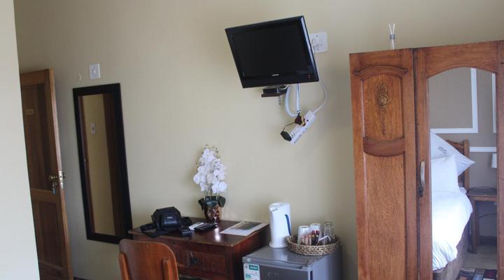 Asante Guesthouse and Restaurant