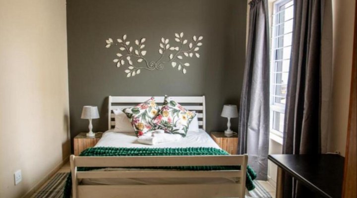 Long Beach Self-catering Units