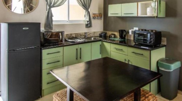 Long Beach Self-catering Units