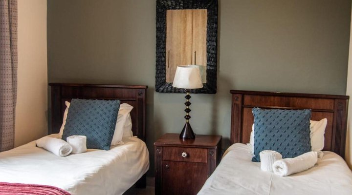 Long Beach Self-catering Units