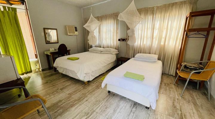 sarusungu river lodge