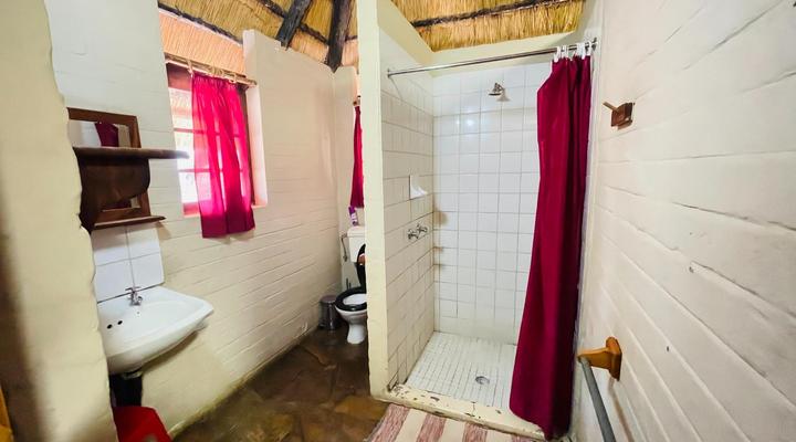 sarusungu river lodge