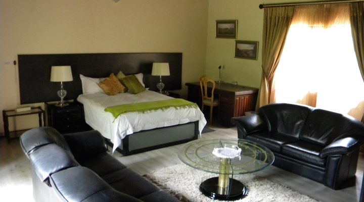 Ruimsig Golf View Manor