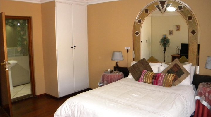 Ruimsig Golf View Manor