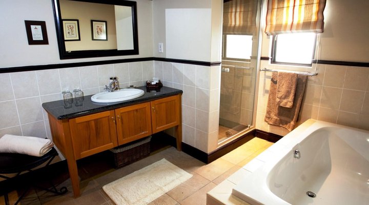 Swartberg Private Game Lodge