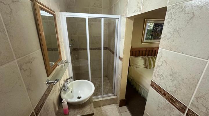 The Burrough Guest Lodge