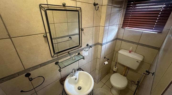 The Burrough Guest Lodge