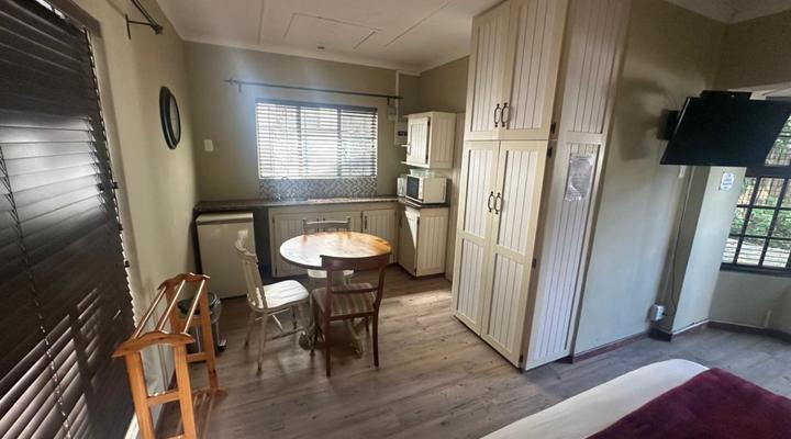 The Burrough Guest Lodge