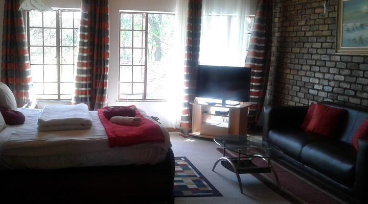 Royal Olympia Lodges & Safaris