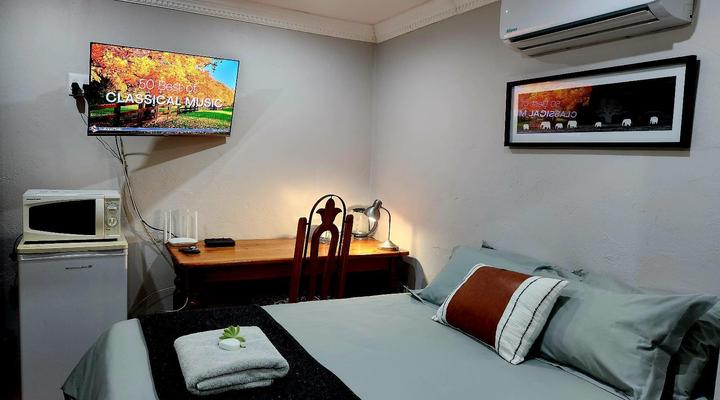 Tree Aloe Guesthouse