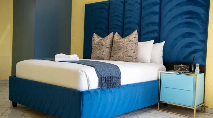 Clear Boutique Hotel