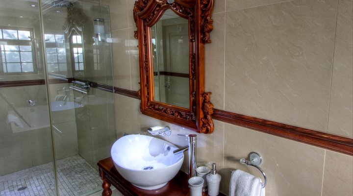The Oasis Boutique Hotel