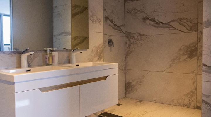 Ndlala Oligarch Hotel & Apartments