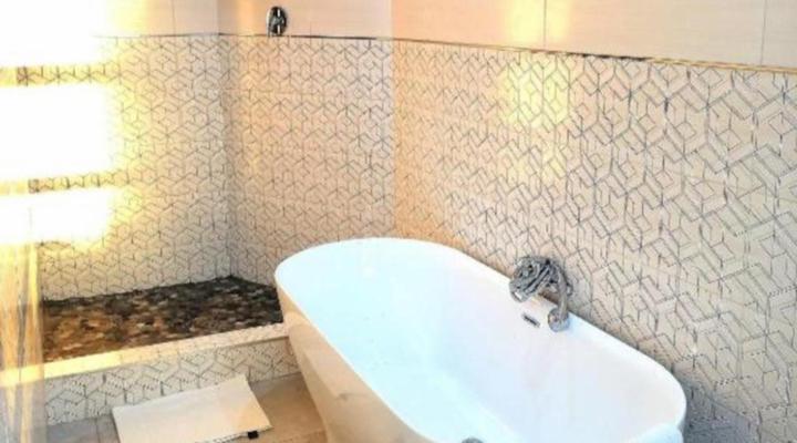 Tlokweng Rose Garden Guesthouse