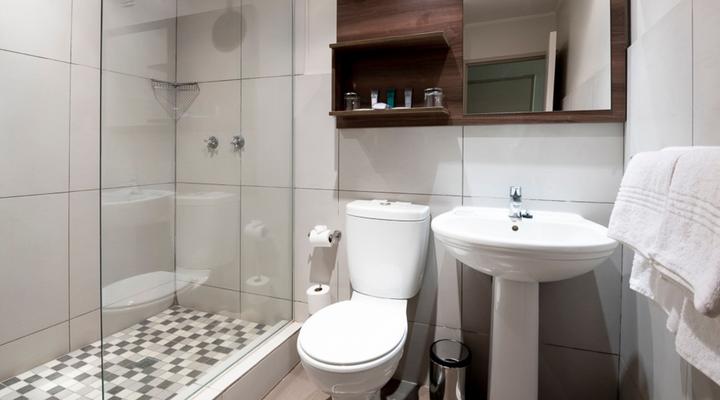 Anew Hotel Hluhluwe & Safaris