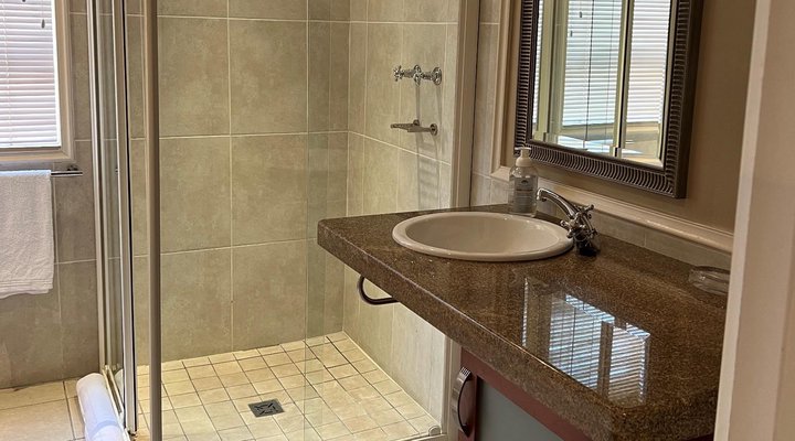 Pinnacle Lodge 31 & Pinnacle Point Lodge 79