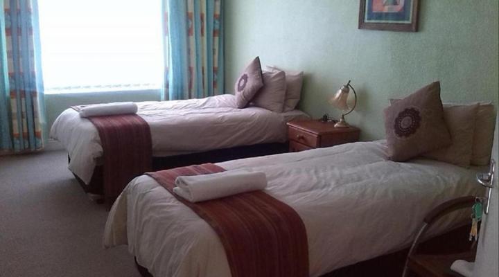 24 Onvrey Guest House