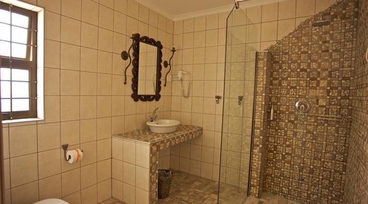 Sandcastle Apartments CC