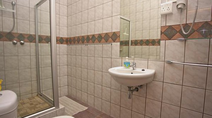 Sandcastle Apartments CC