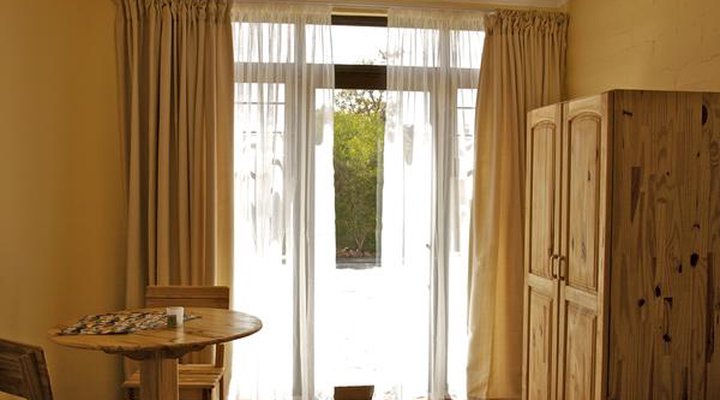 Sandcastle Apartments CC