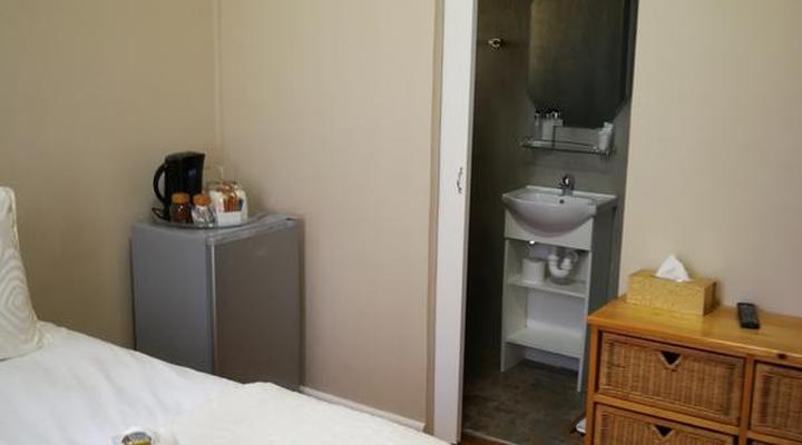 Swartberg Guest House