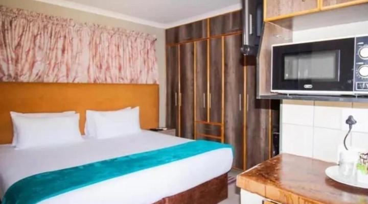 PW Heights Private Guesthouse