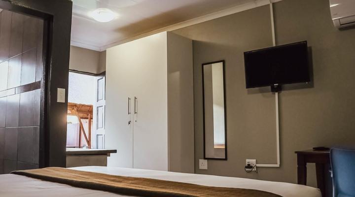 PW Heights Private Guesthouse