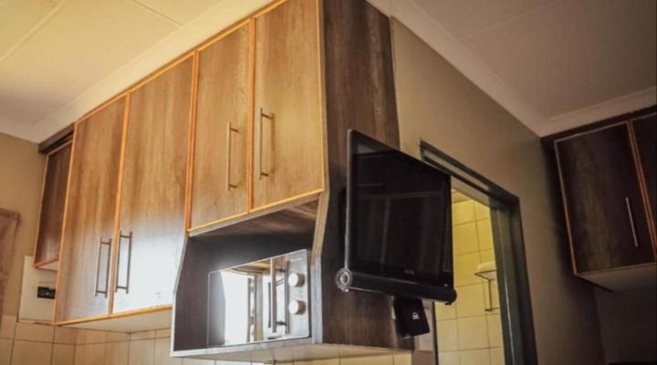 PW Heights Private Guesthouse