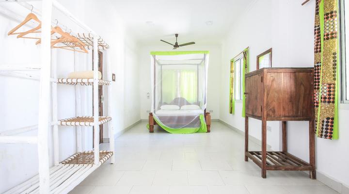 New Teddy's on the Beach